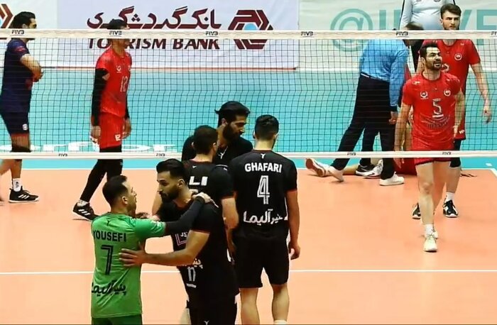 برد نمایندگان مازندران مقابل نمایندگان کرمان در لیگ برتر والیبال