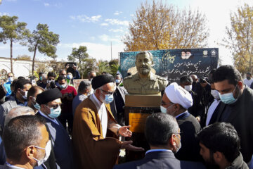 رونمایی از سردیس سرلشکر پاسدار شهید حاج رسول استوار محمودآبادی