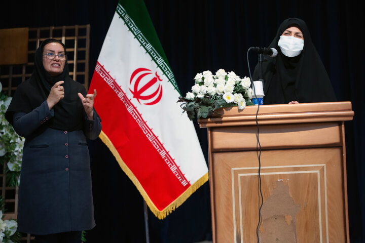 معلولان موفق استان کرمانشاه تجلیل شدند