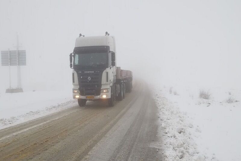 تمامی جادههای کوهستانی گیلان باز و تردد در آن برقرار است تمامی جادههای کوهستانی گیلان باز و تردد در آن برقرار است