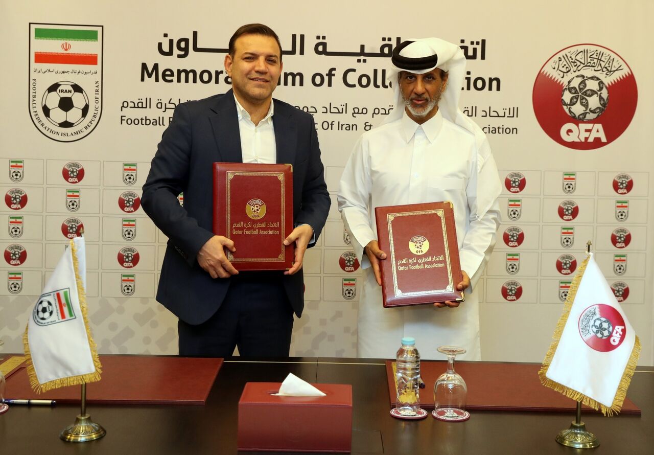 تفاهم‌نامه همکاری بین فدراسیون‌های فوتبال ایران و قطر امضا شد