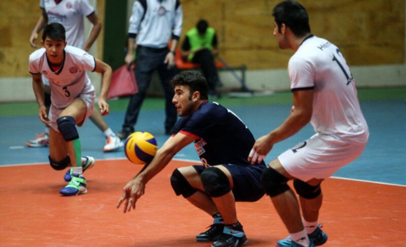 والیبالیست نوجوان یزد به تیم‌ملی دعوت شد
