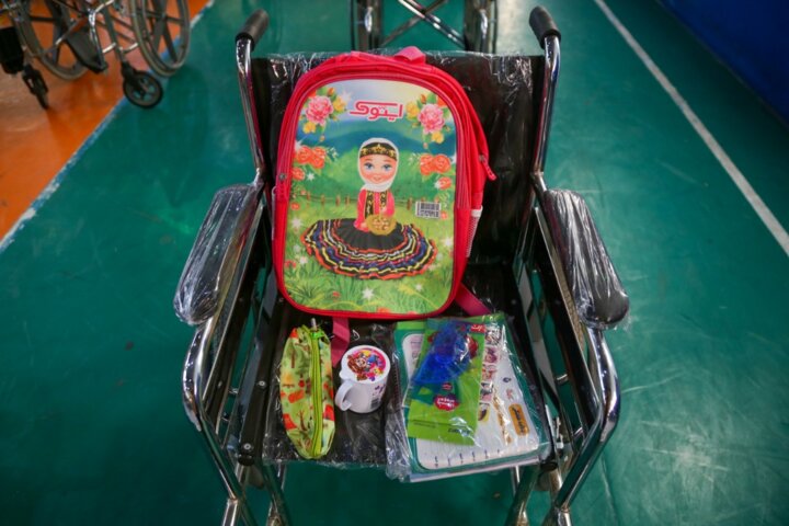 ۹۰ دستگاه ویلچر به کودکان و نوجوانان نیازمند گیلان اهدا شد