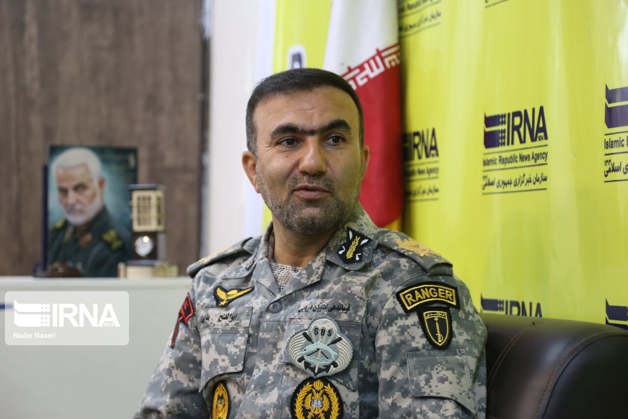 نیروی دریایی ضامن امنیت خطوط کشتیرانی جمهوری اسلامی ایران است نیروی دریایی ضامن امنیت خطوط کشتیرانی جمهوری اسلامی ایران است