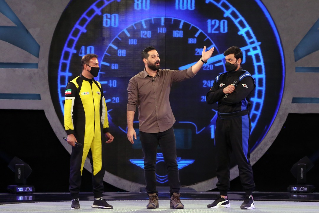 کتابخوانی بازیگران در «برگ اول» و جنگلهای زاگرس زیر ذرهبین «چرخ»