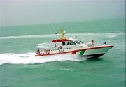 ۴ سرنشین قایق غیرمجاز در آب های بندر تیاب نجات یافتند