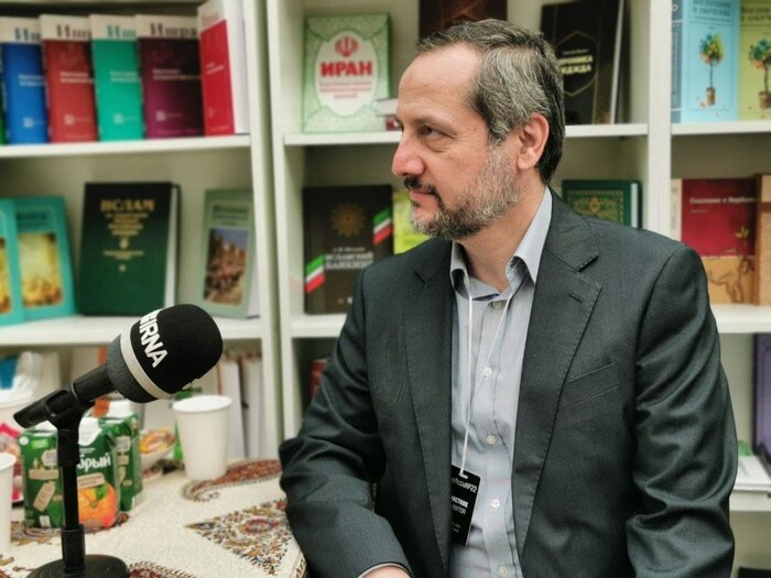 نمایشگاه بین المللی کتاب «گوستینی دیور» مسکو با طعم تمدن ایران زمین