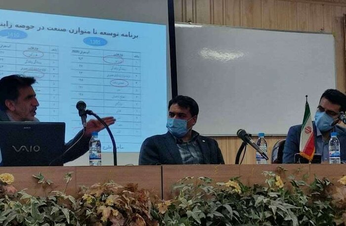 برداشت آب از زاینده رود بر اساس آورده طبیعی آن مدیریت شود