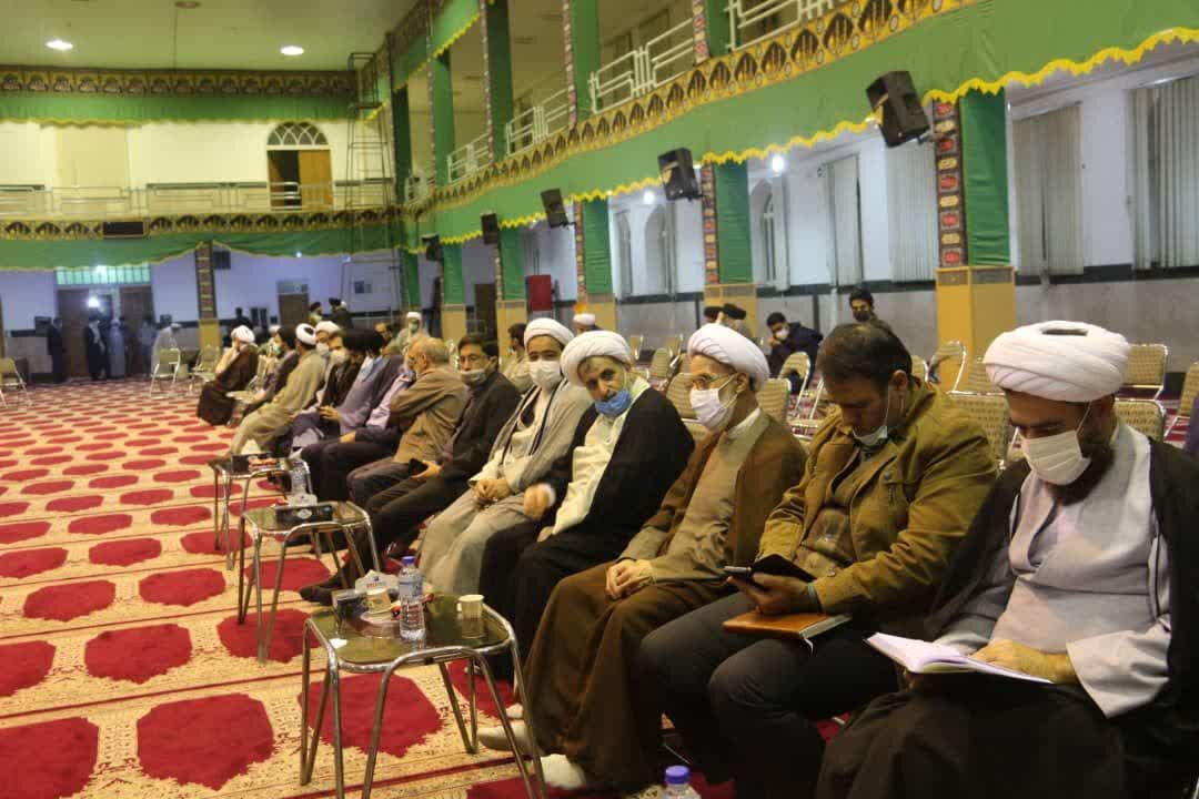 مردم یزد بزرگداشت آیت‌الله مصباح یزدی و سردار دلها را برگزار می‌کنند 