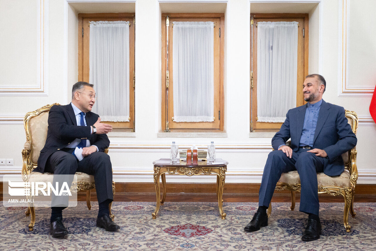  تأکید امیرعبداللهیان بر تدوین افق بلندمدت همکاری ایران و قرقیزستان
