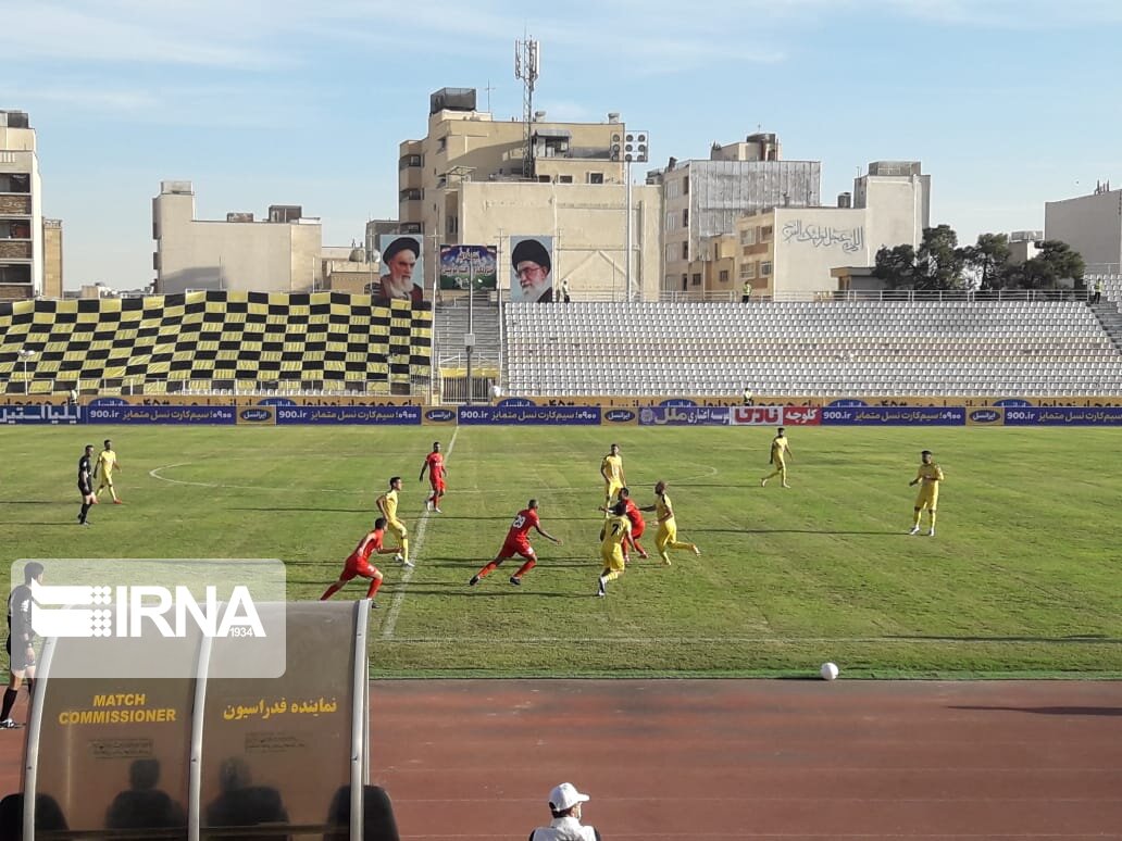 فوتبال لیگ برتر/ فجر سپاسی شیراز و فولاد خوزستان مساوی شدند فوتبال لیگ برتر/ فجر سپاسی شیراز و فولاد خوزستان مساوی شدند