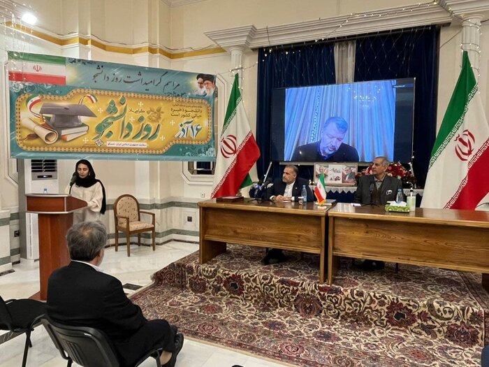 سفیر ایران: دانشجویان طلایهداران میدان استقلال و پیشرفت کشور هستند