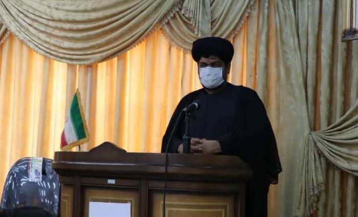 امام جمعه گناوه: برگزاری کرسیهای آزاد اندیشی از مطالبههای رهبری است