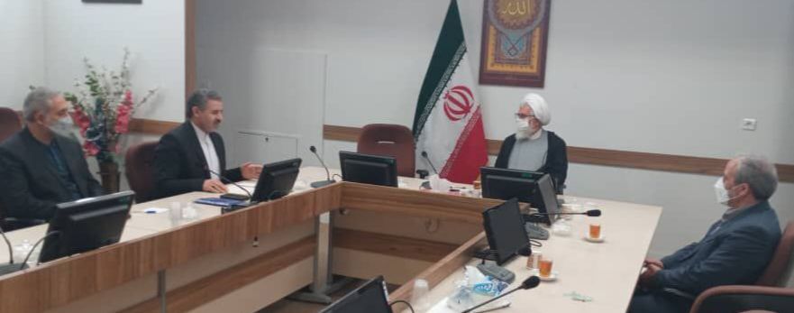 امام جمعه زنجان: مطالبه‌گری بدون حب و بغض از وظایف احزاب است