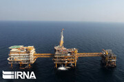Ingenieros iraníes se esfuerzan por explotar los yacimientos de gas y petróleo del Mar Caspio