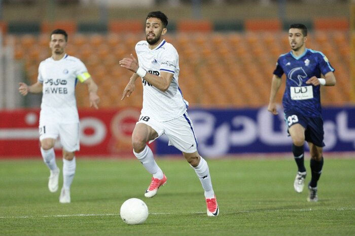 نیمکتنشینی بازیکن تیم ملی به خاطر جادوگر/ آمل قهرمان کشتی فرنگی