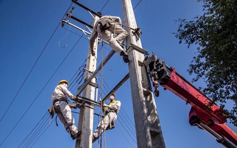 بررسی و تایید ۵۵۵ پروژه در توزیع برق سیستان و بلوچستان انجام شد