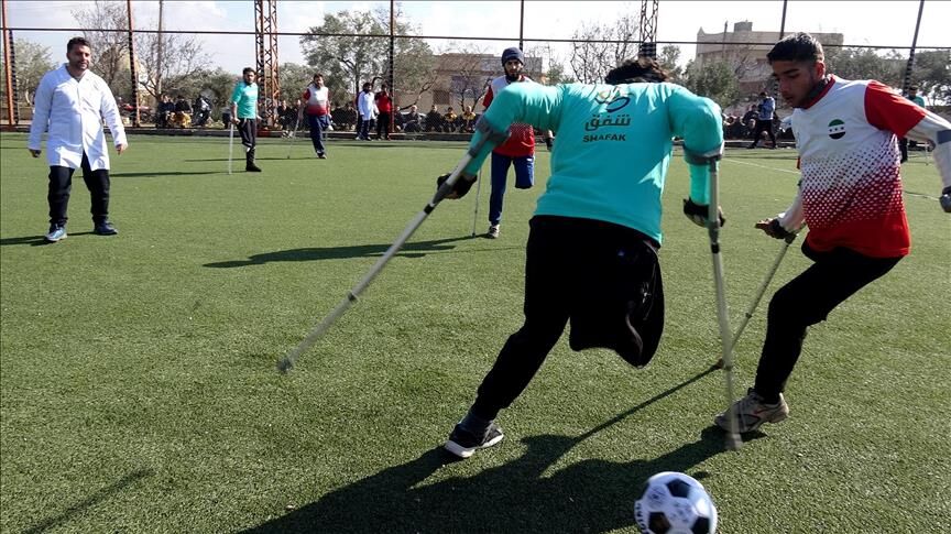 رقابت دوستانه تیم های فوتبال قطع عضو بین ایران و عراق در البرز آغاز شد