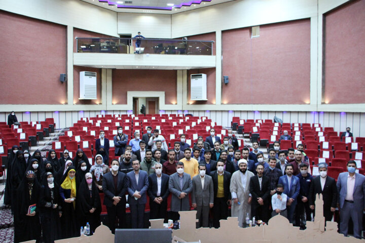 استاندار یزد: دانشجویان مطالبه گری و عدالتخواهی را دنبال کنند