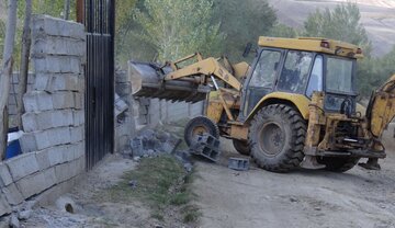 ۷۲ هکتار از حریم رودخانه عارفی مشهد آزادسازی شد
