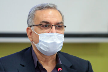 وزیر بهداشت: اومیکرون سرایت بالا اما مرگ و میر کمتری دارد