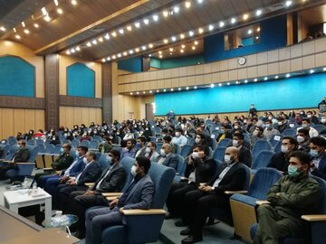 معاون سپاه فجر فارس: دانشگاه‌ها به سمت مطلوب انقلاب اسلامی حرکت کنند