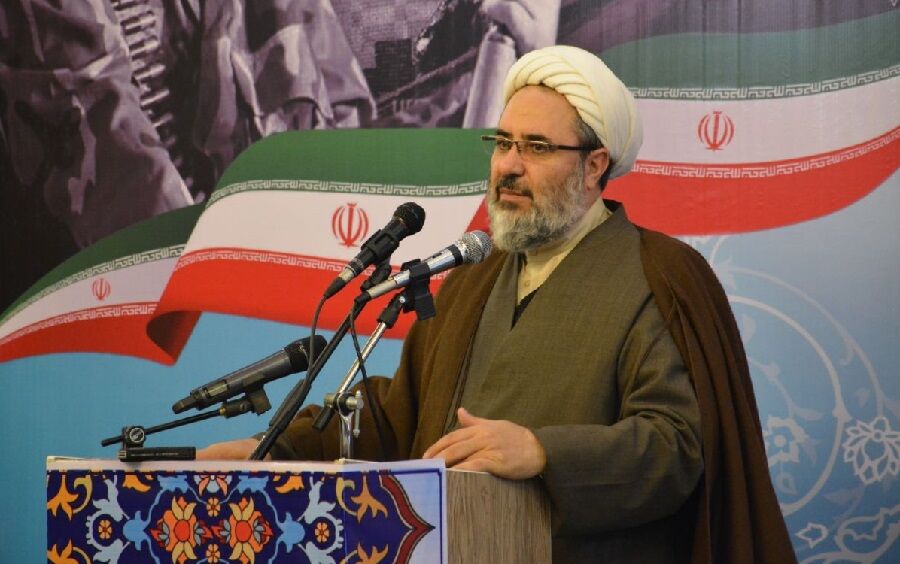خاستگاه انقلاب اسلامی مکتب عاشورا است