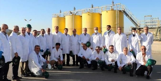 اعضای کمیسیون بودجه از مجتمع تولیدی کیک زرد اردکان یزد بازدید کردند