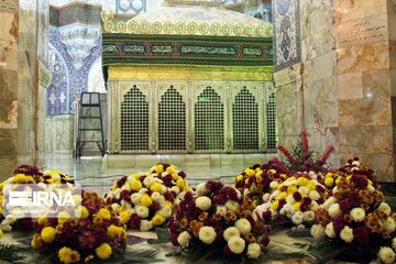 قم در سالروز میلاد حضرت زینب(س) غرق در جشن و سرور  است