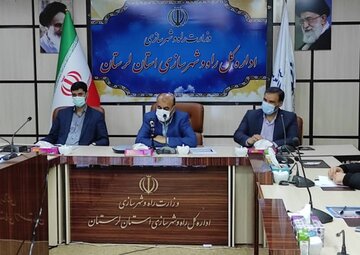 وزیر راه: ساخت مسکن باعث کاهش مهاجرت روستاییان به شهر می‌شود