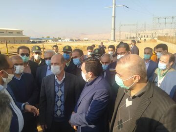 بازدید وزیر نیرو از نیروگاه سیکل ترکیبی خرمآباد