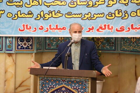 تبلیغات فرهنگی دشمن روی خانواده متمرکز است