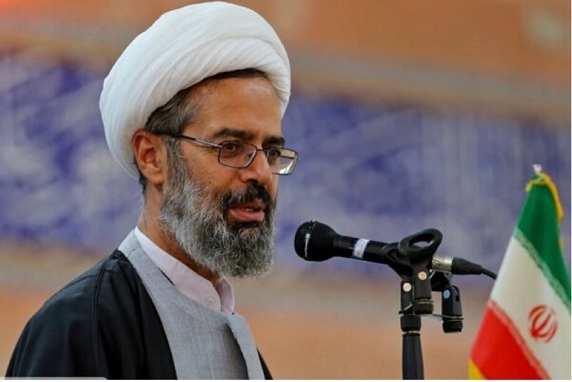 امام جمعه بجنورد: لغو تحریم‌ها هدف اصلی مذاکره کنندگان ایرانی است