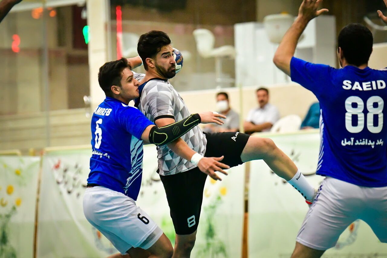 عضو هیات رییسه: تشکیل مدرسه تخصصی هندبال در اولویت کار فدراسیون است عضو هیات رییسه: تشکیل مدرسه تخصصی هندبال در اولویت کار فدراسیون است