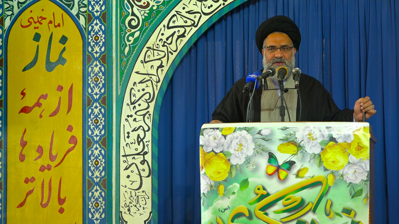 امام  جمعه یاسوج:قیام ۱۹ دی زمینه ساز انقلاب اسلامی شد