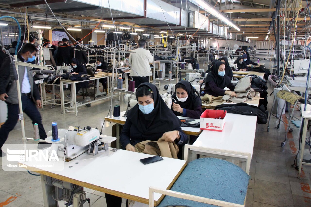 تفاهمنامه اجرای مسوولیتهای اجتماعی صنایع در اصفهان در حال اجراست تفاهمنامه اجرای مسوولیتهای اجتماعی صنایع در اصفهان در حال اجراست