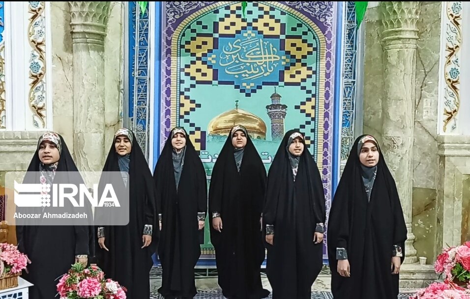 فیلم/ جشن میلاد حضرت زینب در بیت الزهرای کرمان