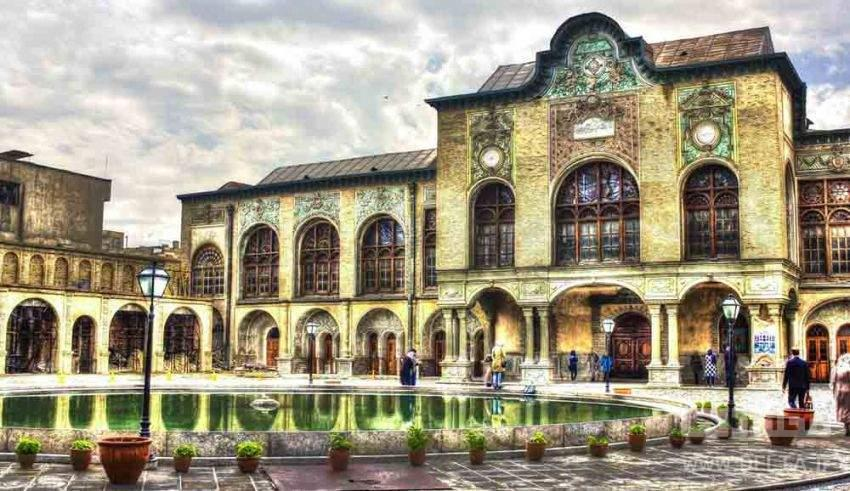 بانوی مسلمانشده ژاپنی از حجاب میگوید/ گفتگوی رادیویی با وزیر فرهنگ