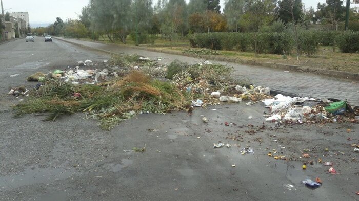 سیمای ناخوشایند معابر ساوه؛ سطلهای زباله چه شد؟
