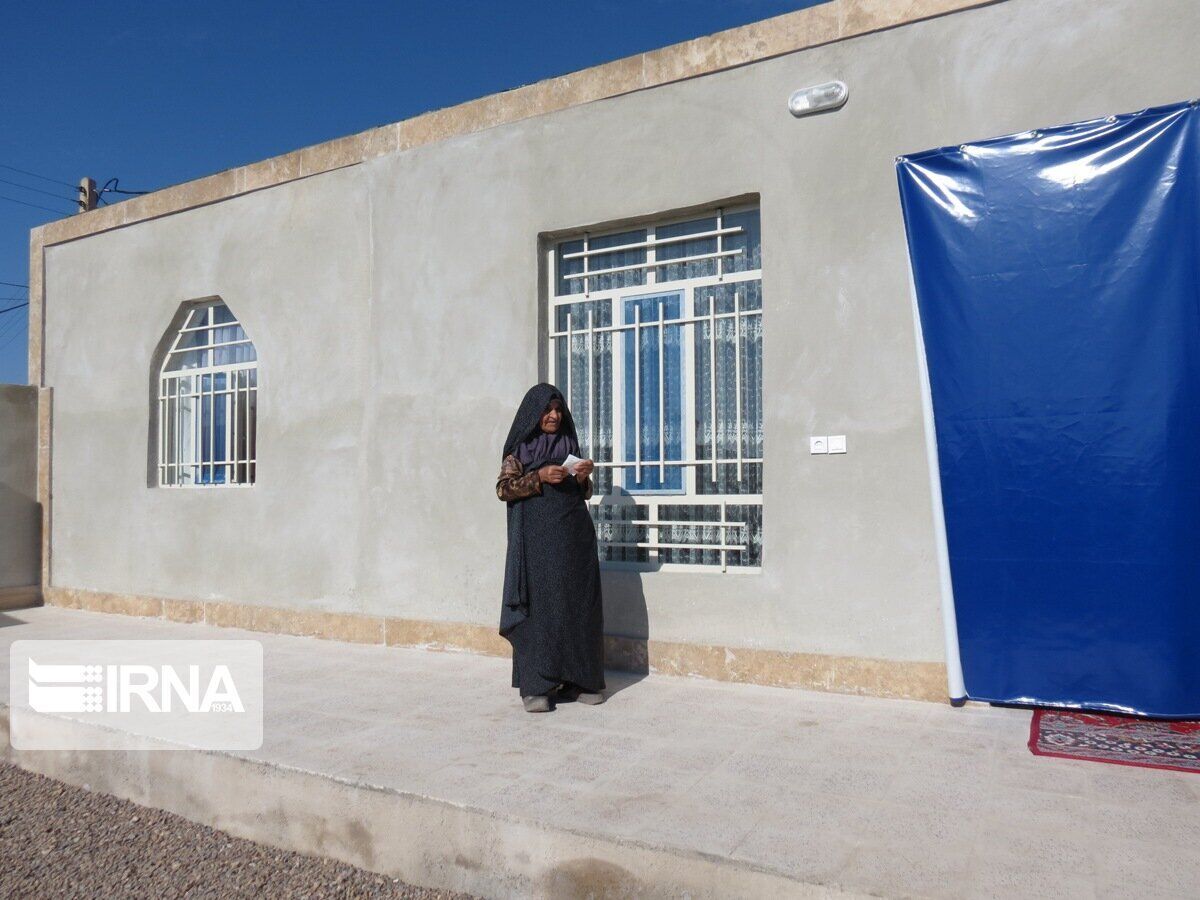 بنیادمسکن گناوه  به مستضعفان روستایی تسهیلات بلاعوض می&zwnj;دهد