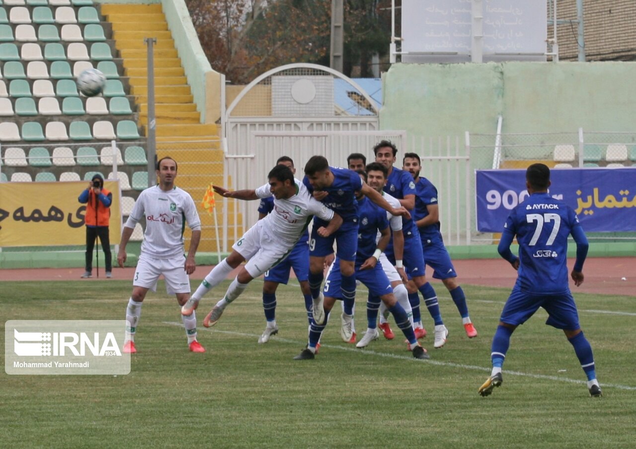 ملوان در تهران و شهرداری آستارا در خانه به دنبال پایان خوش نیمفصلی