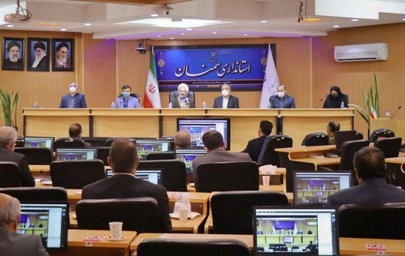 استاندار سمنان: خدمتگذاری به مردم و توسعه متوازن مبنای کار مدیران باشد