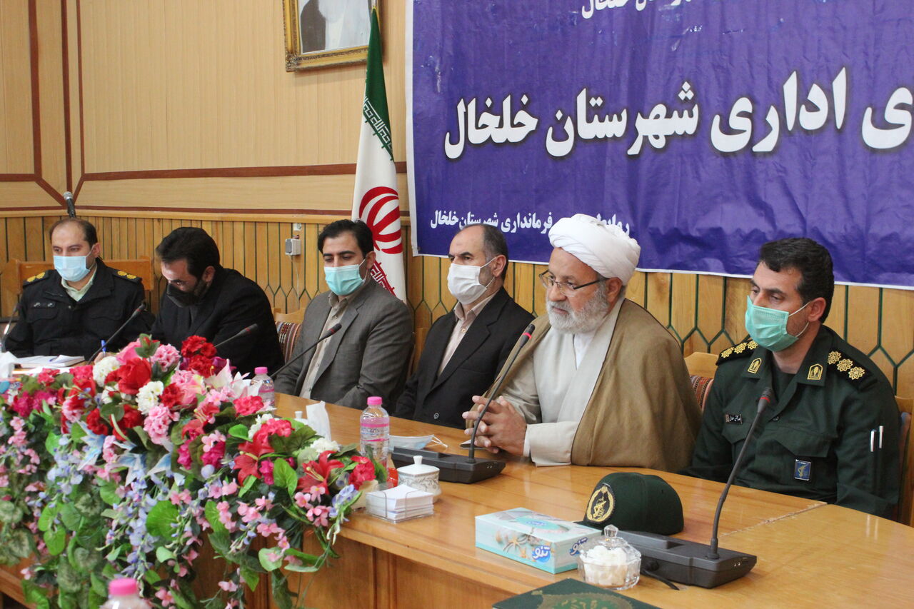 اعتراض امام جمعه خلخال به ممنوعیت تردد اتوبوسها از جاده خلخال-اسالم  اعتراض امام جمعه خلخال به ممنوعیت تردد اتوبوسها از جاده خلخال-اسالم