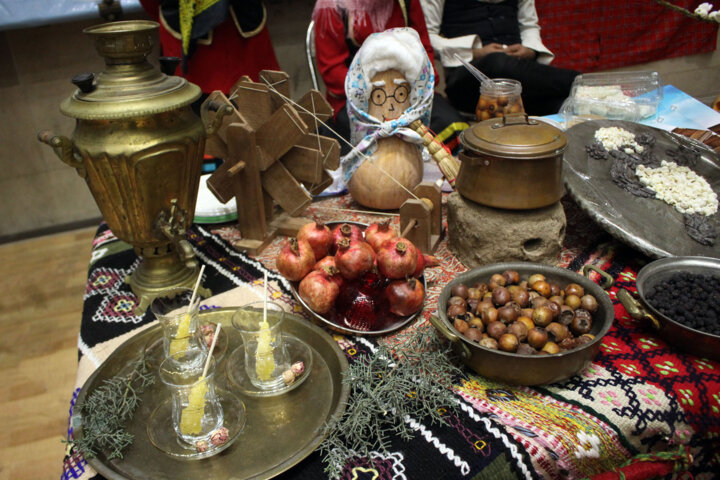 شب یلدا در قزوین و آئینهای زیبایی که هنوز پابرجاست