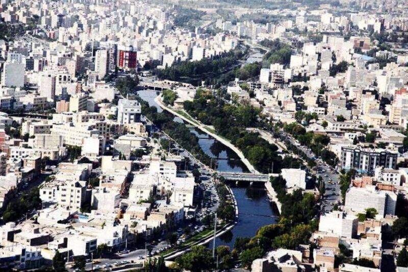 نمای ساختمان‌های اردبیل با فرهنگ و تمدن این شهر همخوانی ندارد