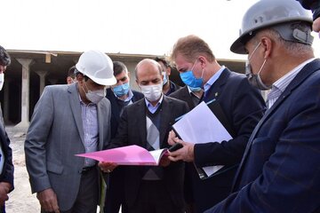 مشکل طرح احداث مخزن ذخیره آب شهر یزد با حضور وزیر نیرو بررسی شد