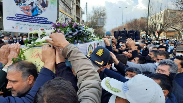 امام جمعه همدان: نظارت بر بازار و کنترل قیمتها نیازمند عزم جدی است