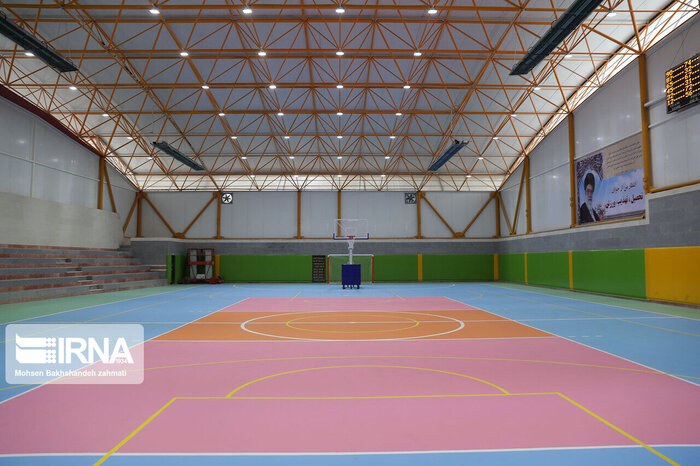 وزیر اقتصاد: جلوگیری از خام فروشی مواد معدنی یک ضرورت است