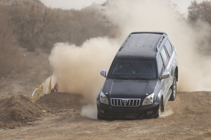 پیست موتورسواری و اتومبیلرانی مشهد فاقد حداقل امکانات است