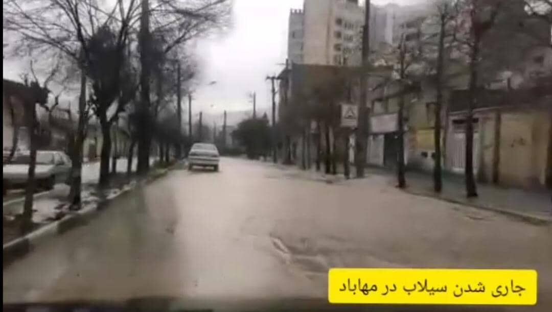 فیلم - جاری شدن سیلاب در مهاباد